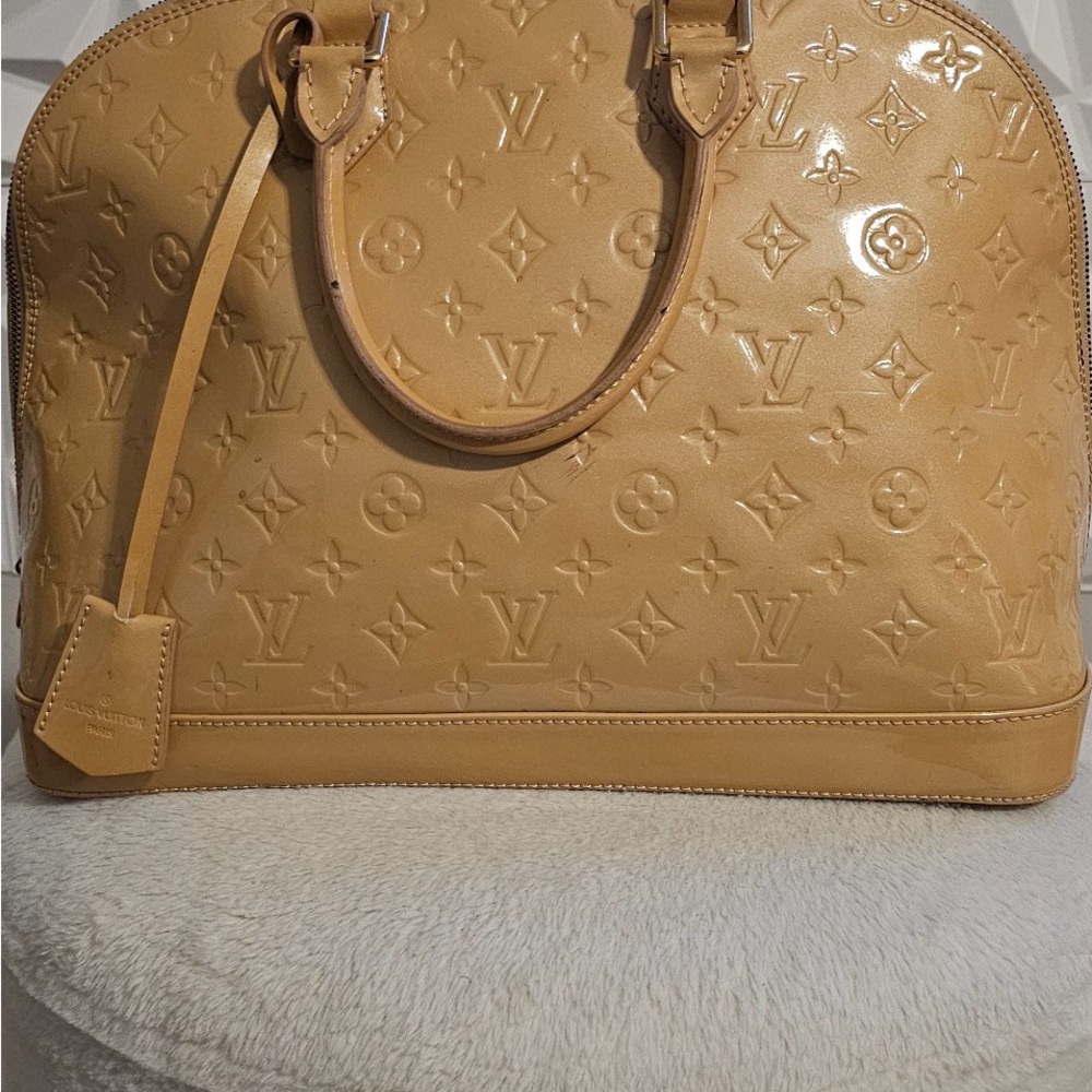 Louis Vuitton Beige Monogram Handbag